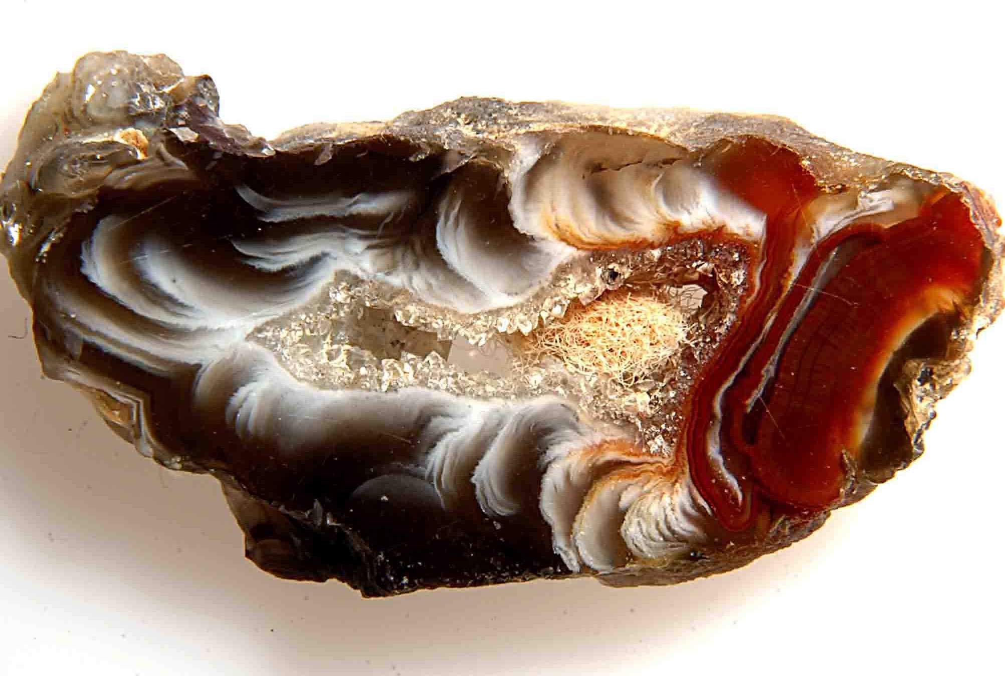 The ancient Egyptians endowed agate with magical qualities, while the priests cleared the room of evil spirits with it